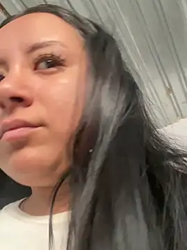 Alaia33200's Webcam Show