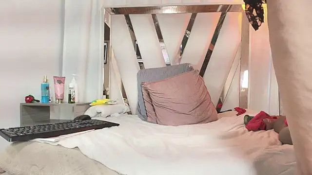 Rachele_x's Live XXX Chat