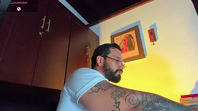 Chat XXX ao vivo de CamiloGray_