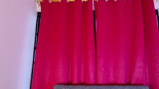 Chat +18 de Genesis_Montenegro_OA ao vivo