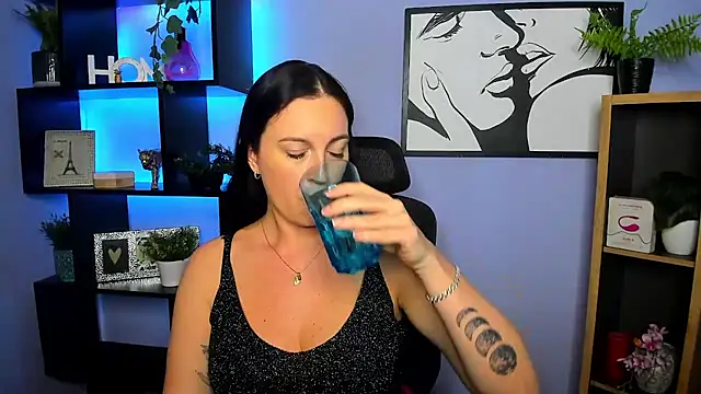 FUN_AMI's Live XXX Chat