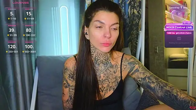 Chat XXX ao vivo de tattooedBabyy