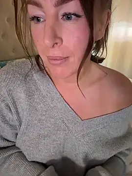 ChristinaSiemone 라이브 XXX 채팅