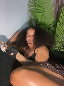 دردشة Diamondpussy97 الجنسية المباشرة