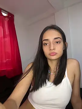 leilani_X 即時 XXX 聊天