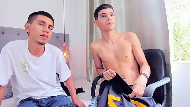 your_d0ll1 Webcam-Show