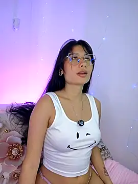 แชท XXX สดของ NayeCloud