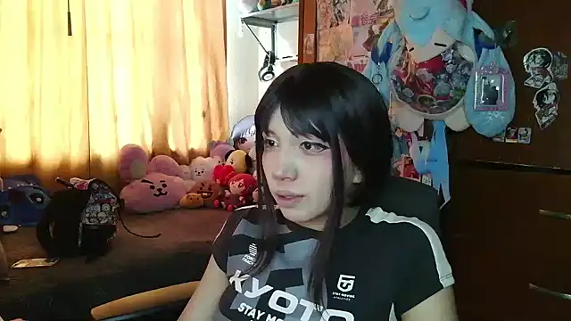 Terraelowen Adlı Modelin Canlı XXX Sohbeti