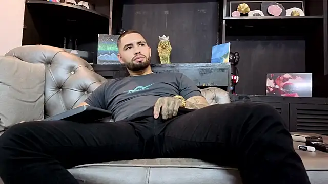 Chat +18 de matteosantos ao vivo