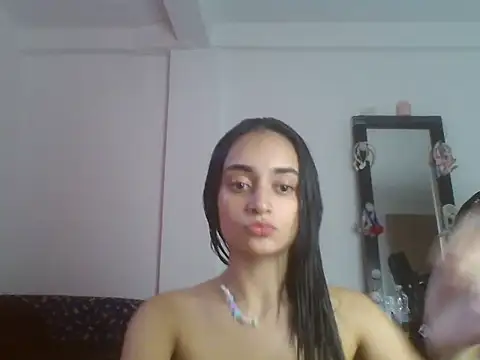 leilani_X: онлайн-секс-чат