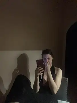 Flossy_Vettie: απευθείας συνομιλία ΧΧΧ