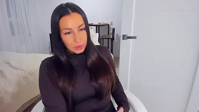 AvisFlowers' Live XXX Chat