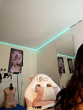 SamathaMay Chat XXX live