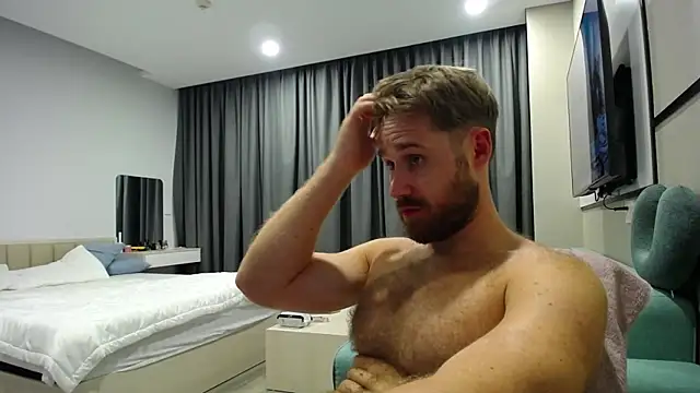 LorenzoLux's Live XXX Chat