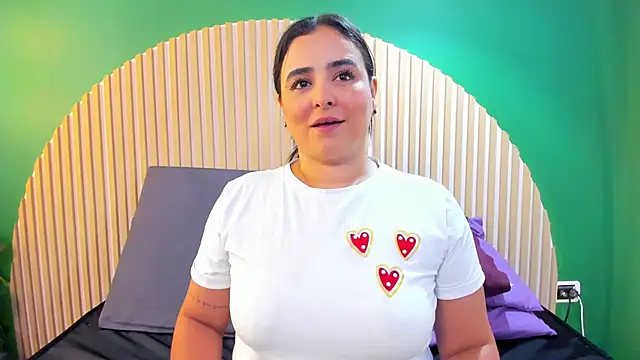 taylor_bennet's Live XXX Chat