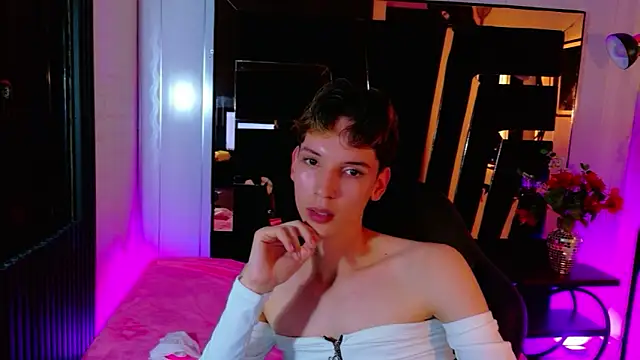 Stefany_PiInk Webcamshow