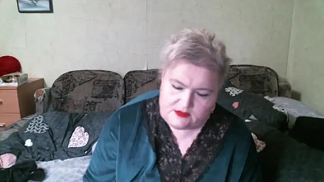 Lana555: онлайн-секс-чат