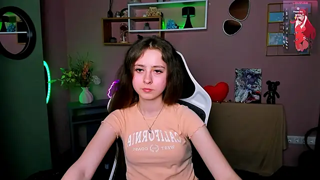 rebecca_smile 现场XXX聊天