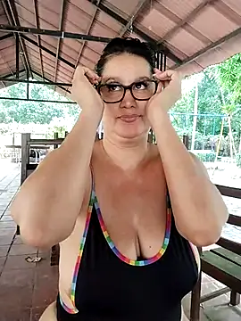 keilymadam – Naživo XXX chat