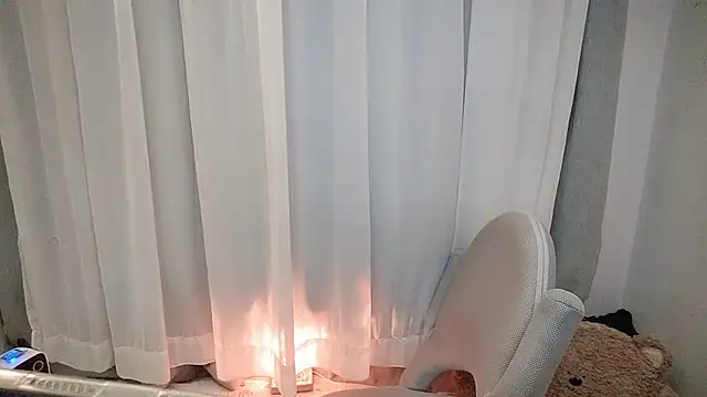 Chat +18 de hayuyuyu ao vivo