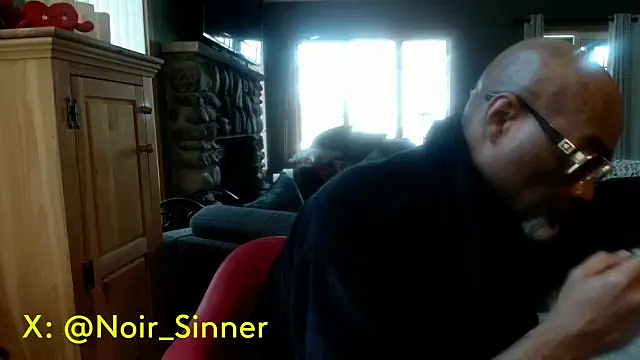 Chatroom XXX en direct de sinnernoir