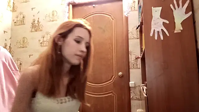 SirenFrost's Live XXX Chat