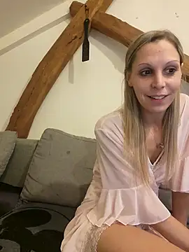 jennyy256 即時 XXX 聊天