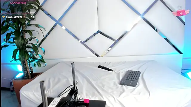 Samantha_Elis1 现场XXX聊天