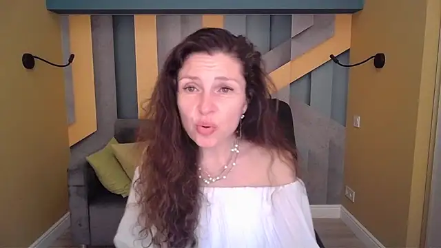 EllaLong 现场XXX聊天