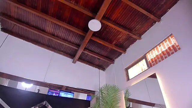 Онлайн чат XXX emily-fox