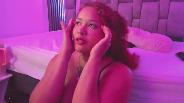 zulyjones Chat XXX in diretta