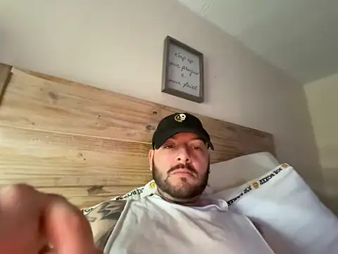 nATTy_gOD_official01 Webcam Show