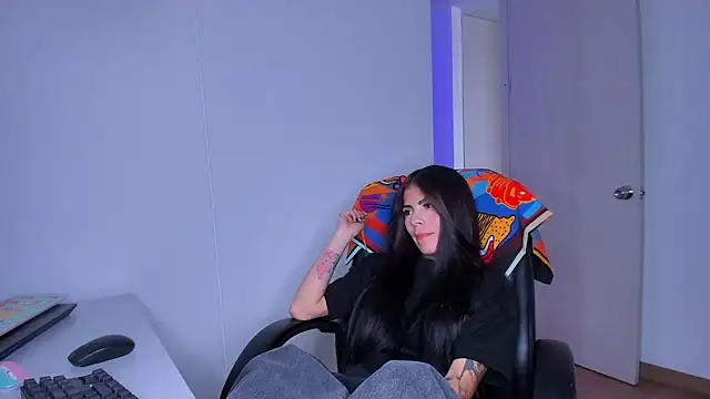 Lisegg_: онлайн-секс-чат