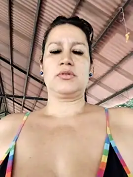 keilymadam Adlı Modelin Canlı XXX Sohbeti