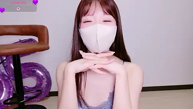 yuno_chan Chat XXX in diretta