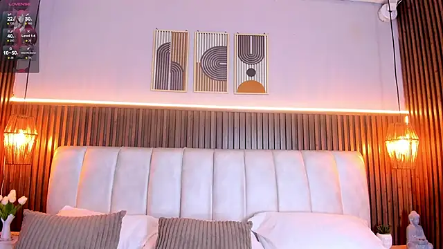 LisaLain's Live XXX Chat