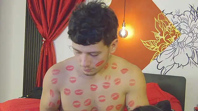 Chloe_MagnusKnight_: онлайн-секс-чат