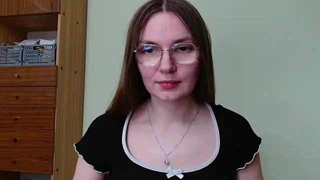 دردشة LooveELLYx الجنسية المباشرة