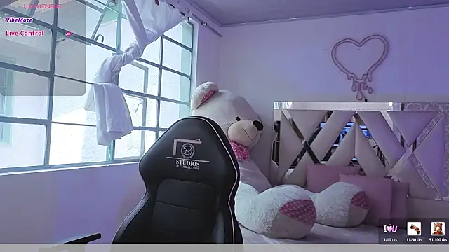 SABRIINA_TAY – Live XXX-chat