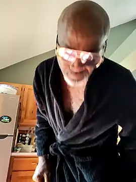 sinnernoir: онлайн-секс-чат