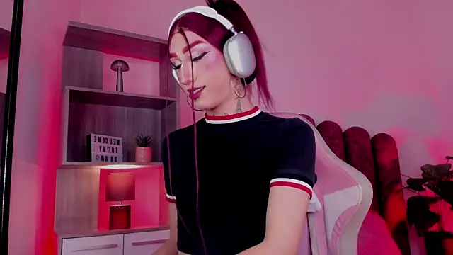 Eli-Bluee Adlı Modelin Canlı XXX Sohbeti