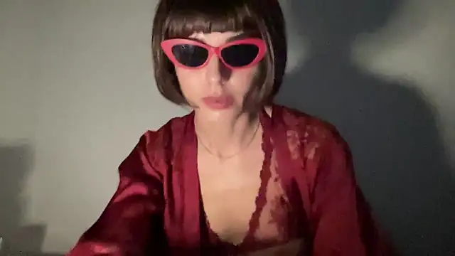 SlowVenomXX – webcam-show