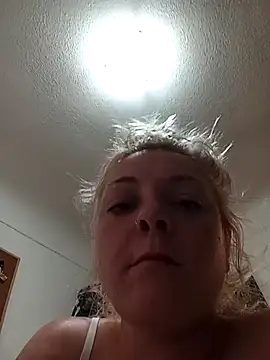 ticklemepinkkn Webbikameraesitys