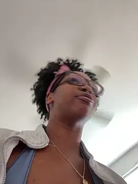 mochamimi Adlı Modelin Canlı XXX Sohbeti