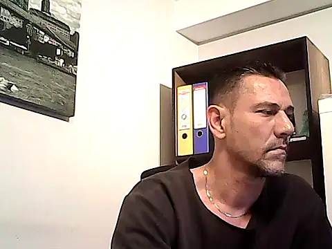 Chat XXX ao vivo de mastercharisma35