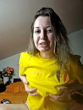 Chatroom XXX en direct de SweetMaddy888