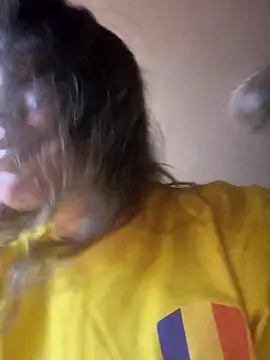 SweetMaddy888 élő XXX-chatje