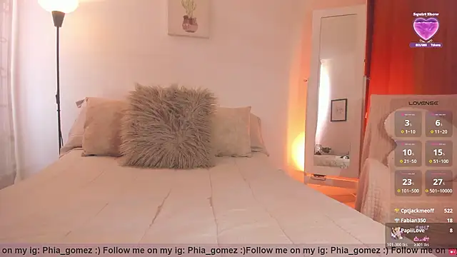 whitneyhot Chat XXX live