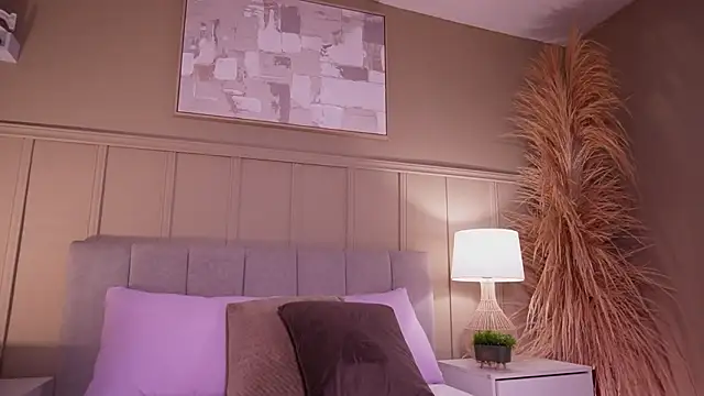 curvyliciousss: онлайн-секс-чат