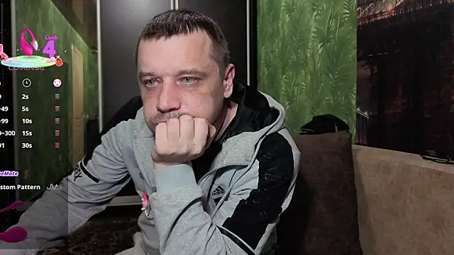 Онлайн чат XXX DanielOhCool